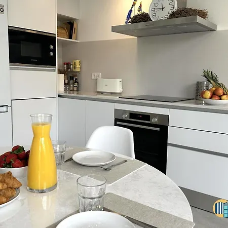 Апартаменты Apt Jardins D'aro