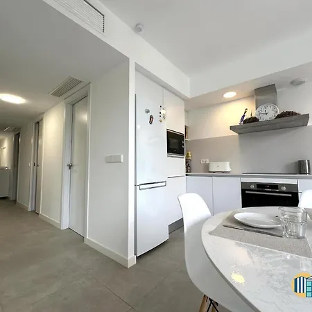 Apt Jardins D'aro Apartmán *